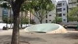 勝海舟生誕の地にある公園