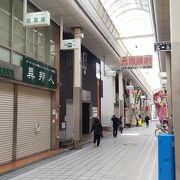 堺東の駅前の商店街