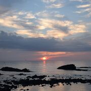 日本海に夕日のスポット