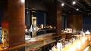 高層階からの素晴らしい夜景とともに