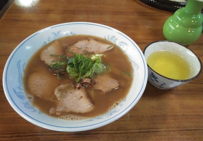 山椒ラーメン食べて、天狗さんに挨拶して。