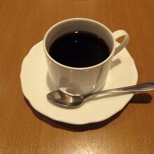 コーヒーも先にいただき…