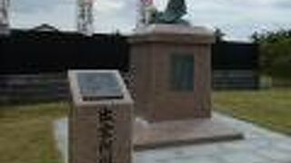 道の駅の駐車場の脇に