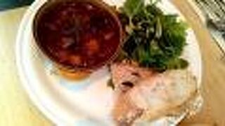 人気のブーランジェリーカフェレストラン