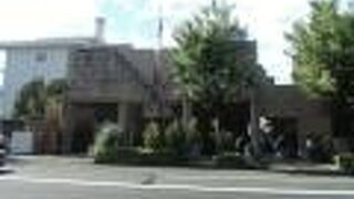 スフィンクスやツタンカーメンがお出迎え