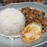 グランスタのタイ料理