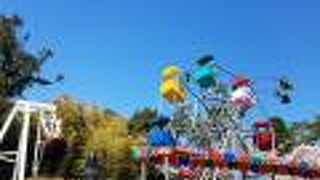 レトロな遊園地