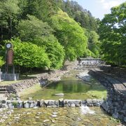 せせらぎの音が美しい公園