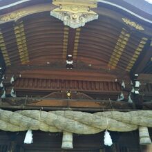 寒川神社の社殿