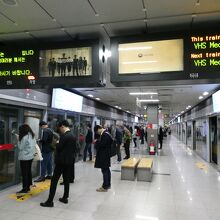 地下鉄９号線の加陽駅(Ｇａｙａｎｇ・カヤン)