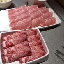 豚肩ロースと牛タン