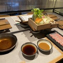 豚ロースしゃぶしゃぶ食べ放題