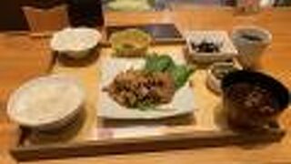 鶏としめじのステーキ！