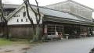 １階はショップ