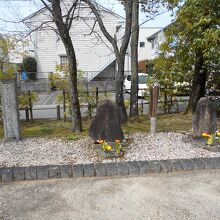 桶狭間古戦場公園今川義元の墓碑