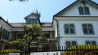 現存する日本最古の議事堂