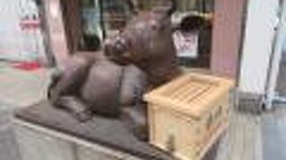 三越の南側にあるアーケード街