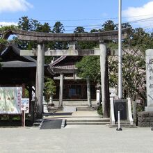 荘内神社入口