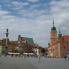 この広場の様子