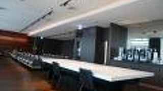 カード会社のラウンジ