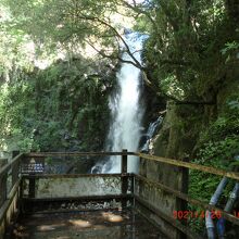 釜滝（表示板が無い）