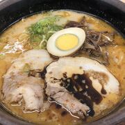 空港で本格豚骨ラーメン