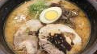 空港で本格豚骨ラーメン