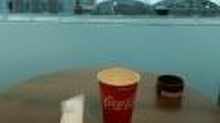 徳島空港のカードラウンジ