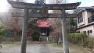 今は静かな神社です。