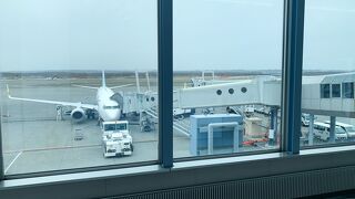 空港だけでも一日楽しめる