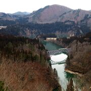 季節や気象によってさまざまな表情を見せる絶景。