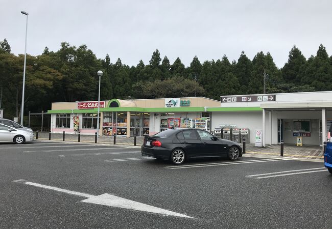 ラーメンとん太 蓮台寺ＰＡ上り店