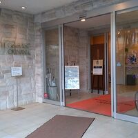 ホテルグランビュー沖縄のエントランス