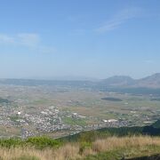 阿蘇山がパノラマで見れる絶景スポットです!!