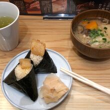 むすび寿司・野菜ごろごろ豚汁セット650円！