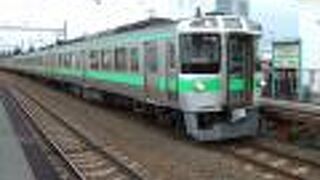 日中はガラガラ