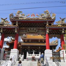 中華街のシンボルの一つ