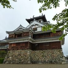 ３層４階建ての復興天守