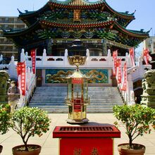 縁結びの神様も祀っているらしい