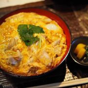 お昼は親子丼のみ