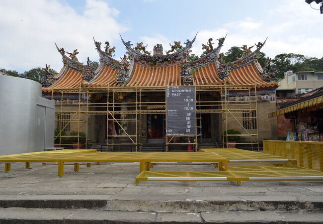 北埔老街にある寺院。