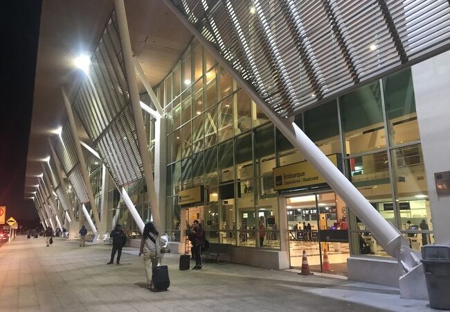 カラマ空港 Cjc クチコミ アクセス 営業時間 カラマ フォートラベル
