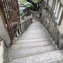 高津宮の裏にある縁切り坂