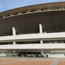 大型スポーツ施設が林立する