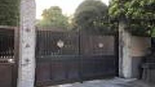 下村観山の埋葬地