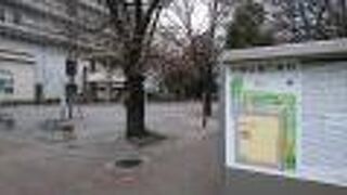 江戸時代には伝馬町の牢獄のあったところ