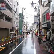 昭和の雰囲気の残る商店街