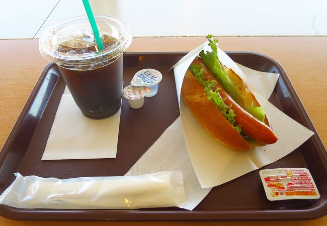 スカイライトカフェ