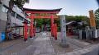 楽市楽座の発祥の地の旗が立っていました。