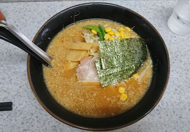 みそラーメンをいただきました